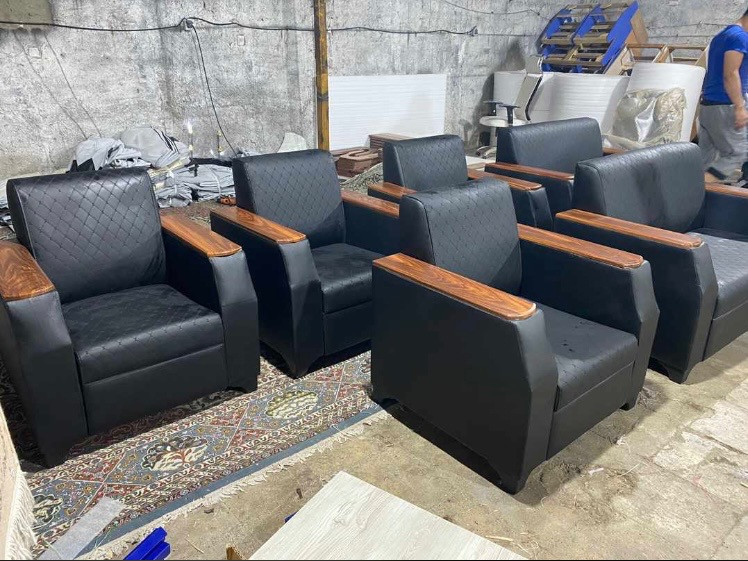 مبل اداری رز برند ثنکو ۲۳۵۴ مبل اداری کف فوم چرم رویال دوخت لوزی